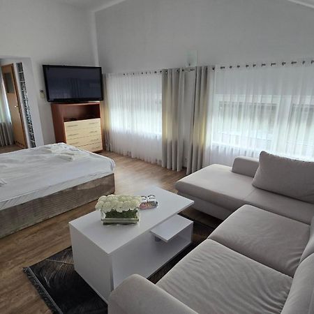 Motel Za Miedza Bralin Εξωτερικό φωτογραφία