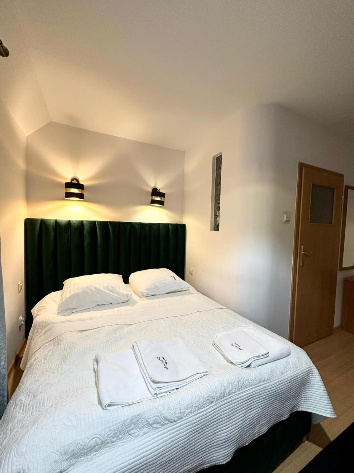Motel Za Miedza Bralin Εξωτερικό φωτογραφία