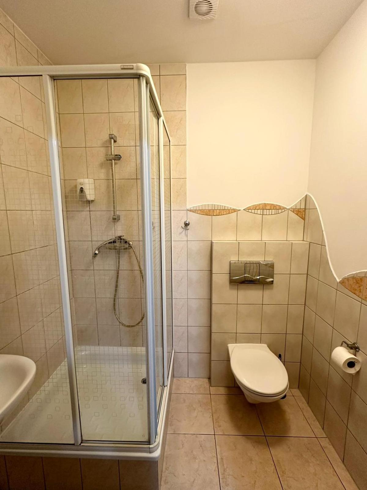 Motel Za Miedza Bralin Εξωτερικό φωτογραφία
