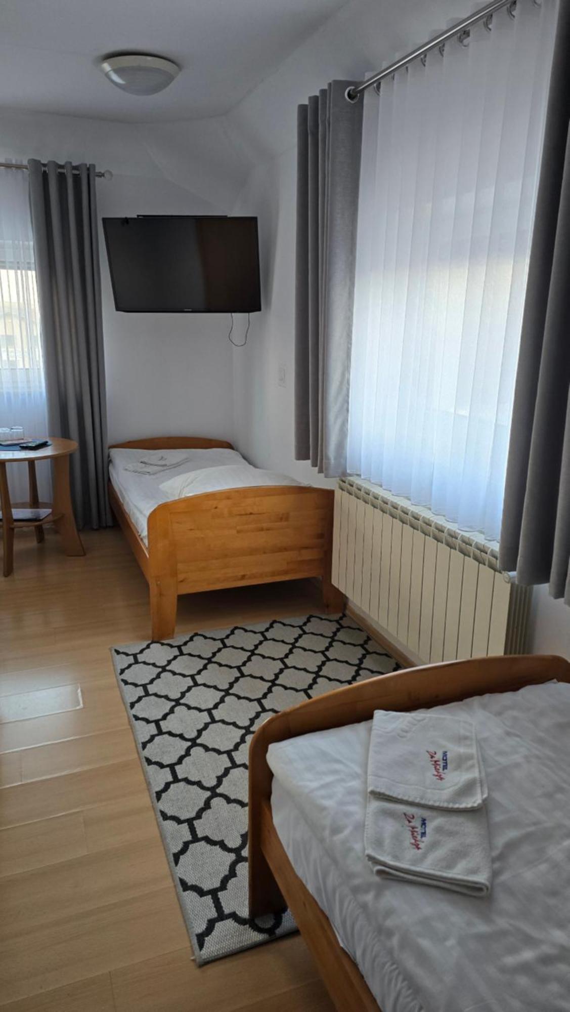 Motel Za Miedza Bralin Εξωτερικό φωτογραφία